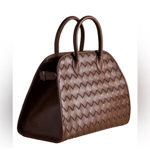 Elegant Brown Woven Tote Bag